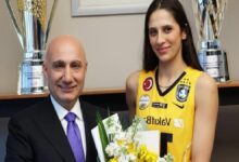 VakıfBank Derya Cebecioğlu'na veda etti 8 vakifbank derya cebeciogluna veda etti pVSW2bNA
