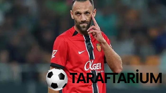 Ve Vedat Muriqi İstanbul'a geliyor! Taraftarlardan havalimanı hazırlığı... 4 ve vedat muriqi istanbula geliyor taraftarlardan havalimani hazirligi 2