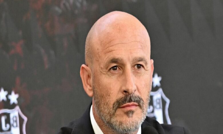 Vincenzo Italiano kimdir? Beşiktaş'ın yeni teknik yöneticisi kaç yaşında? 1 vincenzo italiano kimdir besiktasin yeni teknik yoneticisi kac yasinda ytc4ihMe
