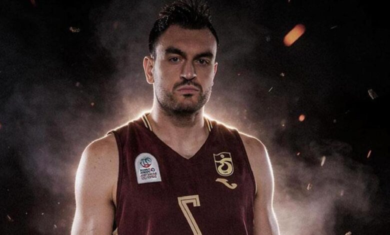 Yiğit Arslan resmen Trabzonspor Basketbol'da 1 yigit arslan resmen trabzonspor basketbolda kFcYsUFi
