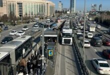 15 temmuz metrobus seferleri devam ediyor mu fsm guzergahi 4kJSpnBF
