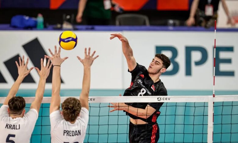 18 Yaş Altı Erkek Ulusal Voleybol Grubumuz Slovenya'ya yenildi 3 18 yas alti erkek ulusal voleybol grubumuz slovenyaya yenildi UeTmEHII