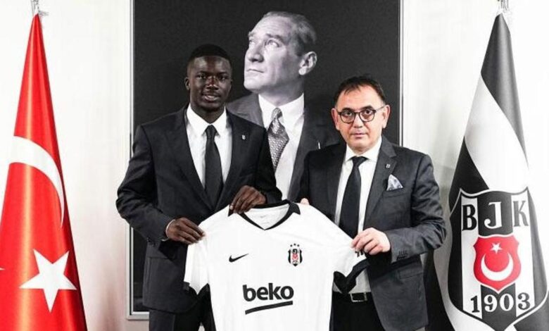 4 yıllık sözleşme! Beşiktaş transferi resmen açıkladı 1 4 yillik sozlesme besiktas transferi resmen acikladi PSykQDA4