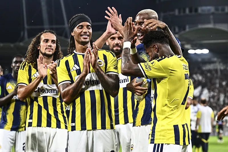 Ahmet Çakar'dan flaş Fenerbahçe iddiası! "Şunu rahatlıkla söyleyebilirim..." 2 ahmet cakardan flas fenerbahce iddiasi sunu rahatlikla soyleyebilirim 0 Rrh1UrLU