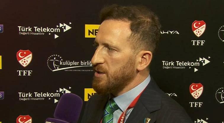 ahmet dal turk futboluna renk getirmek istiyoruz
