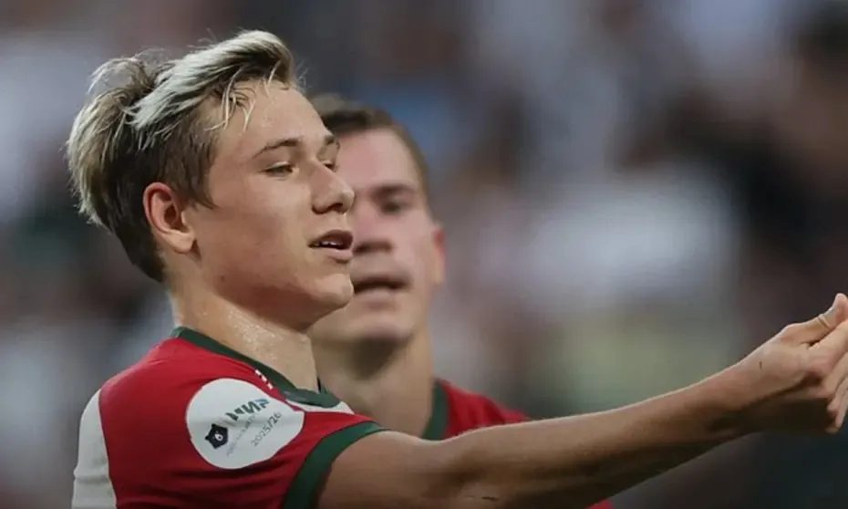 aleksey batrakov galatasaraya transfer olacak mi bu turlu yanitladi 5 uK213S5h