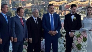 Ali Koç ve Aziz Yıldırım bir arada! Fenerbahçe'nin ulusal futbolcusu İsmail Yüksek dünyaevine girdi... 7 ali koc ve aziz yildirim bir arada fenerbahcenin ulusal futbolcusu ismail yuksek dunyaevine girdi j9Cw6ihh