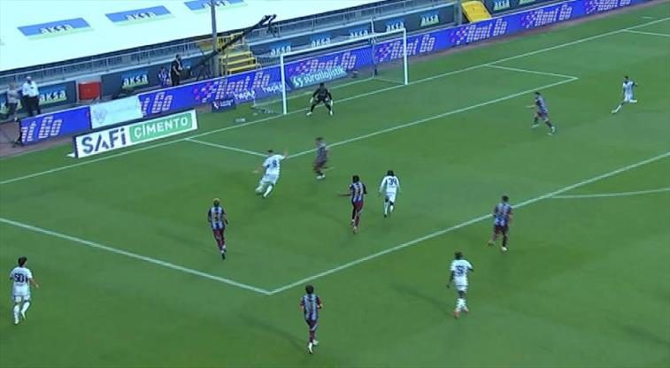 Andre Onana'dan Benedyczak'a geçit yok! 1 andre onanadan benedyczaka gecit yok 84eYeN4A