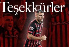 Arca Çorum FK'da Atakan Cangöz ile yollar ayrıldı! 13 arca corum fkda atakan cangoz ile yollar ayrildi MgOLMtrm