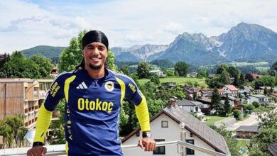 Archie Brown'dan yeni dönem için tezli açıklama 7 archie browndan yeni donem icin tezli aciklama Sgh9Nmn8