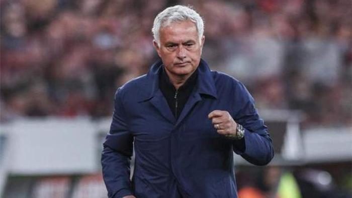 Arda Güler'e Jose Mourinho şoku: 'Baş ağrısı!' Real Madrid'de kriz başladı... 6 arda gulere jose mourinho soku bas agrisi real madridde kriz basladi 4 Xdinbep5