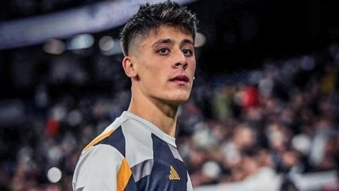 Arda Güler'i sırtından vurdular! Real Madrid'de büyük ihanet... 5 arda guleri sirtindan vurdular real madridde buyuk ihanet 3 L4S8NIr9