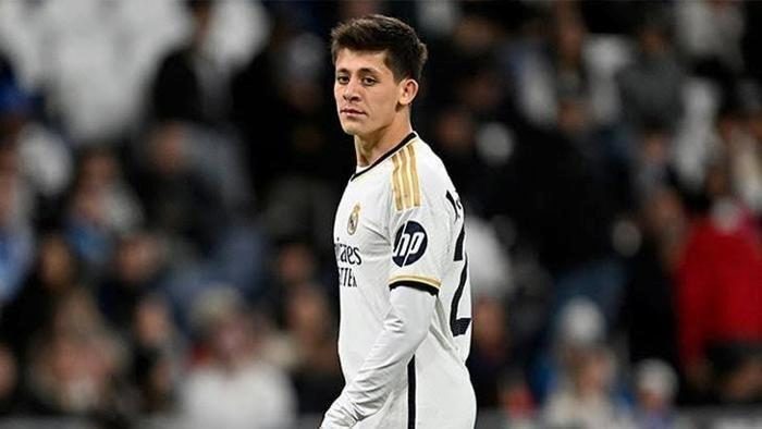 Arda Güler'i sırtından vurdular! Real Madrid'de büyük ihanet... 6 arda guleri sirtindan vurdular real madridde buyuk ihanet 4 Qsh3F9Uw