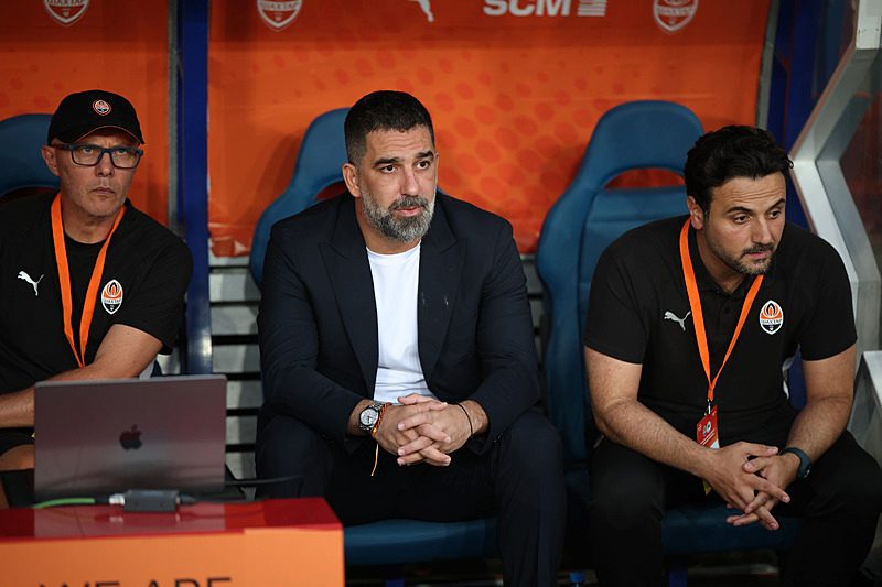 Arda Turan'ın eski yıldızı Galatasaray'a! Transferde günün sürprizi 5 arda turanin eski yildizi galatasaraya transferde gunun surprizi 3 dXKPMCAs