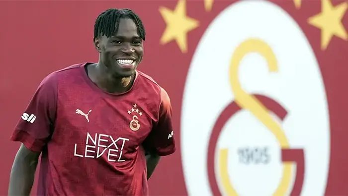 Avrupa devi Singo için geldi maaşını öğrenir öğrenmez kaçtı! Galatasaray şok transfer gelişmesi... 3 avrupa devi singo icin geldi maasini ogrenir ogrenmez kacti galatasaray sok transfer gelismesi 1 vOd7Q4ie