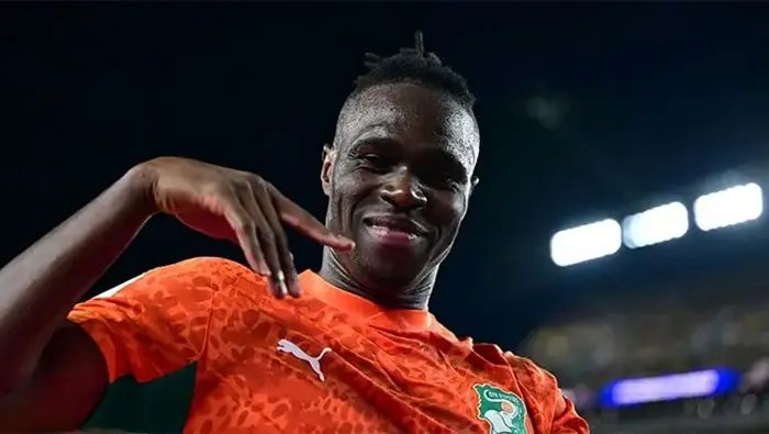 Avrupa devi Singo için geldi maaşını öğrenir öğrenmez kaçtı! Galatasaray şok transfer gelişmesi... 4 avrupa devi singo icin geldi maasini ogrenir ogrenmez kacti galatasaray sok transfer gelismesi 2 I36N3Qeu