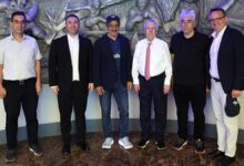 Aziz Yıldırım, Hamdi Ulukaya’yı ağırladı 10 aziz yildirim hamdi ulukayayi agirladi 6S6zw6LJ