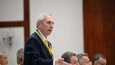 Aziz Yıldırım'dan Divan Şurası'nda sert reaksiyon: Hatalı musun? 7 aziz yildirimdan divan surasinda sert reaksiyon hatali musun aL6dQZsf
