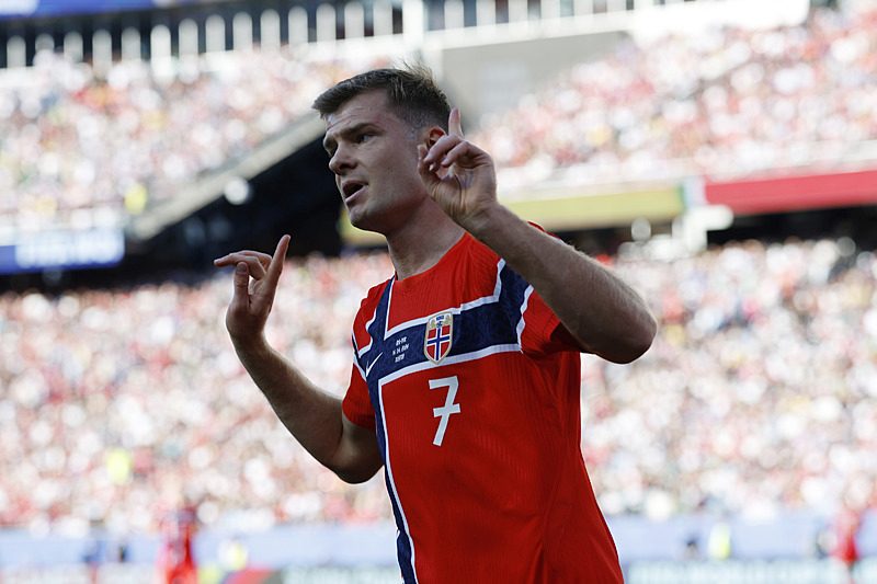 Aziz Yıldırım'ın hedefi Alexander Sörloth! İşte teklif edilecek rakam 7 aziz yildirimin hedefi alexander sorloth iste teklif edilecek rakam 5 2qWHhRKv