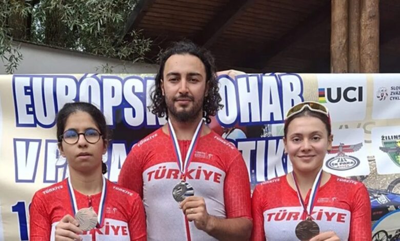 bakan bak milli para bisikletcileri tebrik etti 4aFtaavW