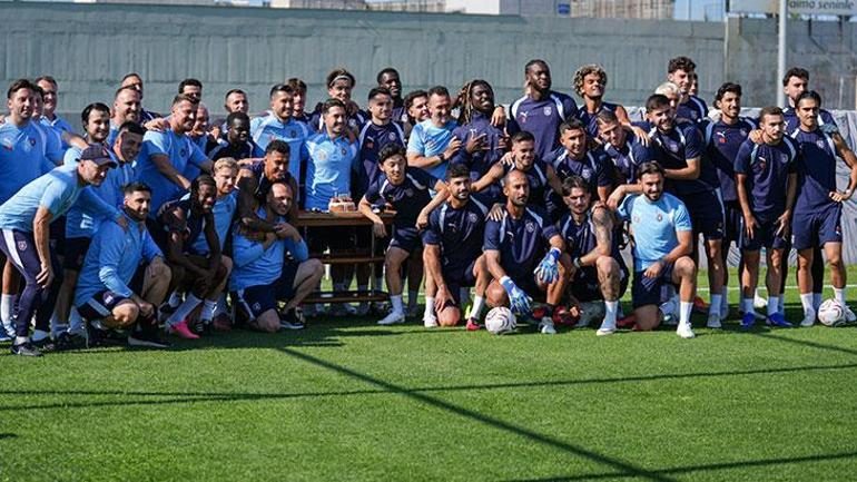 Başakşehir Inter Turku'ya hazır 2 basaksehir inter turkuya hazir 0 HCOmnjCC