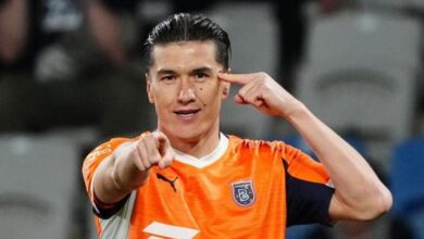 Başakşehir resmen açıkladı! Eldor Shomurodov'un bonservisi alındı 7 basaksehir resmen acikladi eldor shomurodovun bonservisi alindi CSDbQMGi