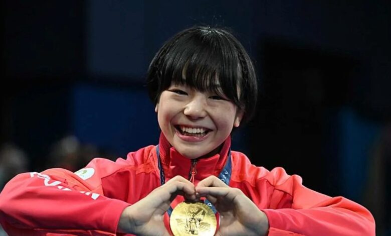 Bayanlar güreşte Japon Akari Fujinami altın madalya kazandı! 1 bayanlar gureste japon akari fujinami altin madalya kazandi habBWifU