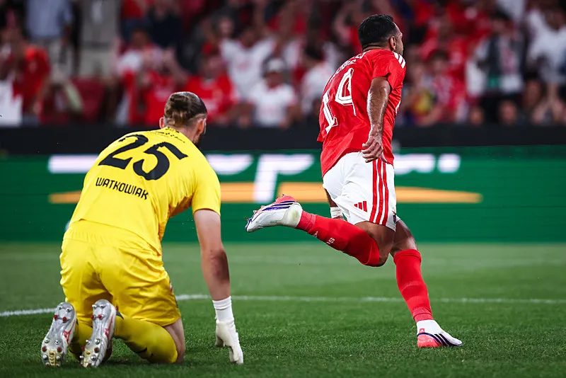 Benfica'dan Pavlidis hakkında resmi açıklama! Fenerbahçe'ye transfer olacak mı? 9 benficadan pavlidis hakkinda resmi aciklama fenerbahceye transfer olacak mi 7 duDpCjhE