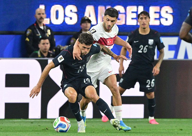 Beşiktaş ile Fenerbahçe arasında dev takas planı! İşte o isimler 6 besiktas ile fenerbahce arasinda dev takas plani iste o isimler 4