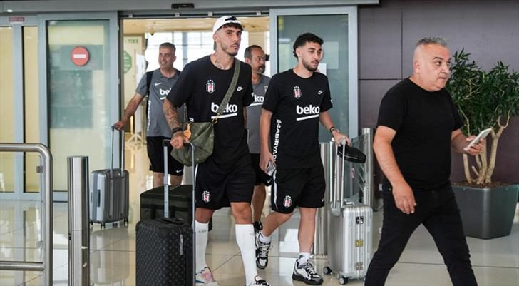 Beşiktaş kamp için Slovakya'da! İşte hazırlık maçı programı 1 besiktas kamp icin slovakyada iste hazirlik maci programi kOrwtda7