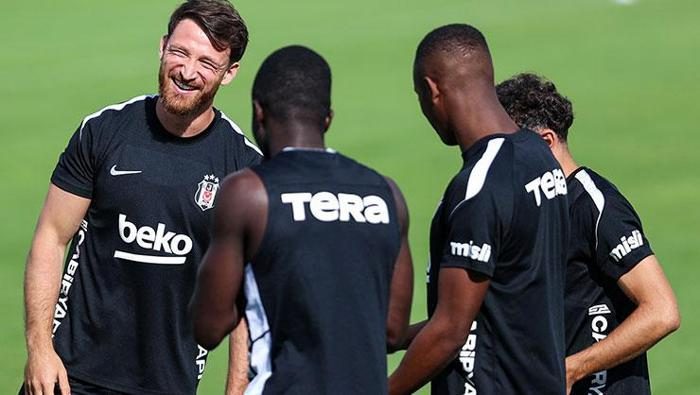 besiktas midtjylland maci canli izle bjk maci sifresiz avrupa ligi 2 on cW3LZSpl