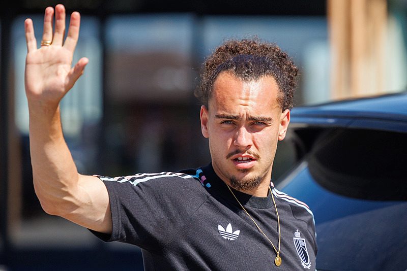 besiktas ve galatasaray transferde karsi karsiya iste o isim 6 HOAtkPGL