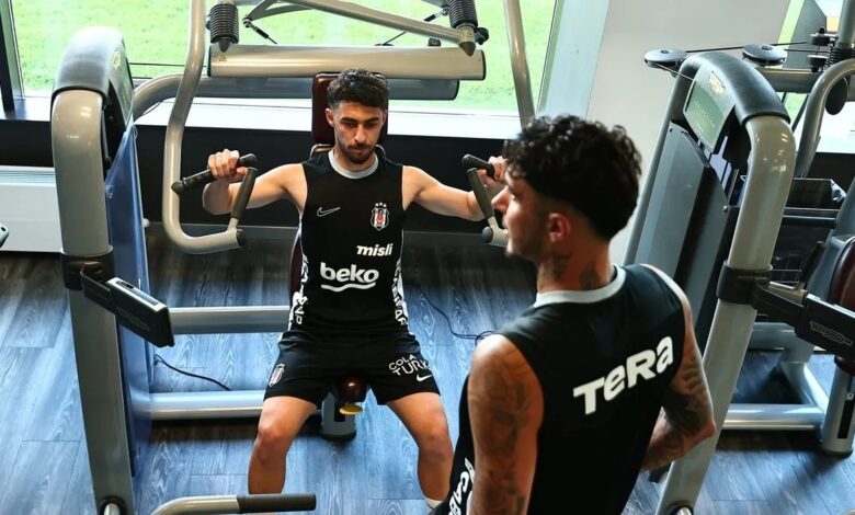 Beşiktaş, yeni dönem hazırlıklarına çift egzersizle devam etti 1 besiktas yeni donem hazirliklarina cift egzersizle devam etti 7lBwdAL9