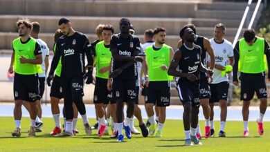 Beşiktaş, yeni dönem hazırlıklarına çift egzersizle devam etti 6 besiktas yeni donem hazirliklarina cift egzersizle devam etti DxL2qc2i