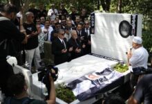 besiktasin efsane baskani suleyman seba kabri basinda anildi yPT9Gxl5