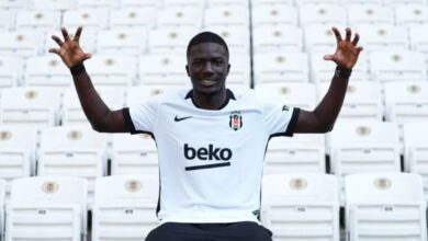 besiktasin yeni transferi kassoum ouattara birinci antrenmanina cikti z52p8Pg4