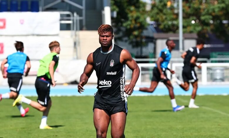 Beşiktaş'ta Agbadou kampa katıldı! 1 besiktasta agbadou kampa katildi iO1Jwf8G