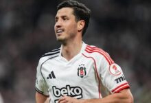 Beşiktaş'ta bir ayrılık daha! Peş peşe açıklamalar 15 besiktasta bir ayrilik daha pes pese aciklamalar CqmvhqOk