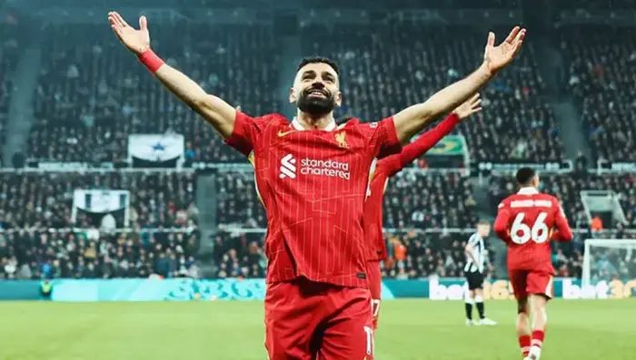 Beşiktaş'tan Trossard transferi sonrası şimdi de Salah bombası! Menajeri İstanbul'a geldi 4 besiktastan trossard transferi sonrasi simdi de salah bombasi menajeri istanbula geldi 2 NYsMu8ze