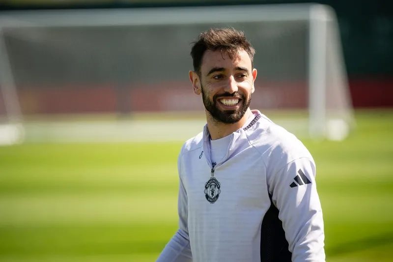 Bruno Fernandes kimdir, kaç yaşında ve hangi ekipte oynuyor? 3 bruno fernandes kimdir kac yasinda ve hangi ekipte oynuyor 1 HHkXJUnX