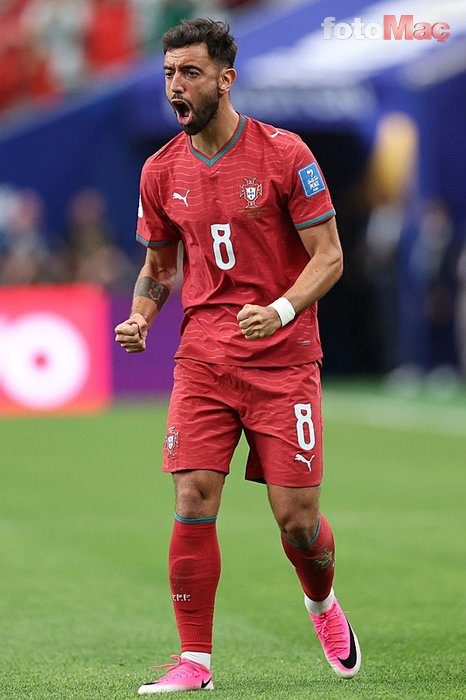 Bruno Fernandes'ten Galatasaray'a transfer mesajı! 10 bruno fernandesten galatasaraya transfer mesaji 8 SgOCwiJX