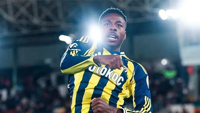 Bu iş bitti: Almanlar onu istiyor! Fenerbahçe'de sürpriz ayrılık... 6 bu is bitti almanlar onu istiyor fenerbahcede surpriz ayrilik 4 1jhw8O4v