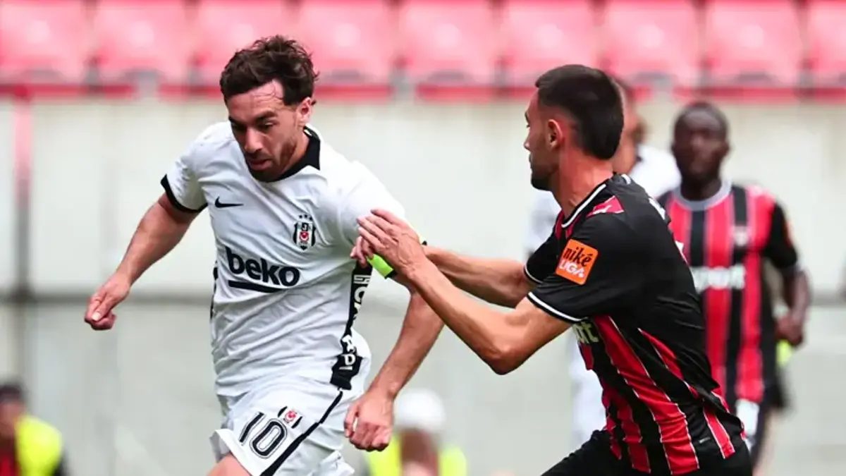 canli besiktas hazirlik macinda maglup spartak trnava besiktas mac sonucu 3 2 QacZGsiK