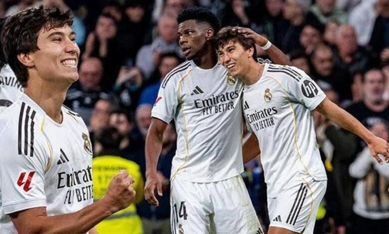 CANLI | Fenerbahçe, Real Madrid'in yıldızını istiyor! Görüşmeler başladı... 1 canli fenerbahce real madridin yildizini istiyor gorusmeler basladi BzUeW6Yl