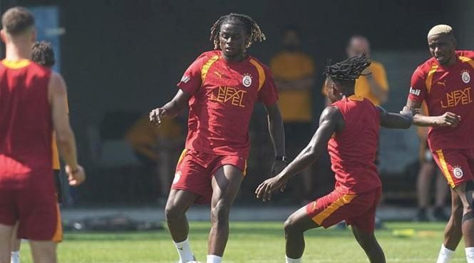 canli galatasaray hazirlik macinda 5 golle kazandi umraniyespor galatasaray mac sonucu 1 5 d56yN1kd