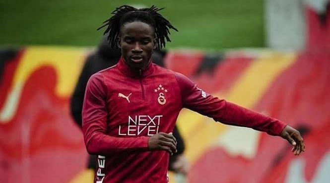 canli galatasaray pesindeydi transferde dev rakip cikti 7 vDFABJqT