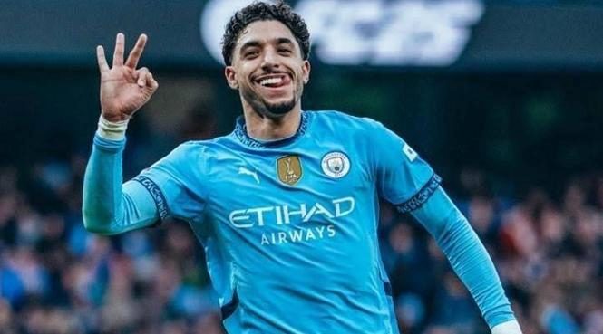 canli galatasaray ve fenerbahce transferde karsi karsiya amac burnleyin yildizi 17 ubJgnRew