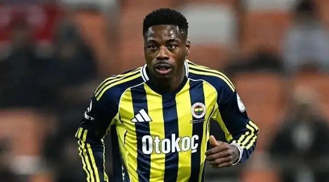 canli transferde sicak gelisme besiktasa sef stoper l o pereira 4 2VAejhP6