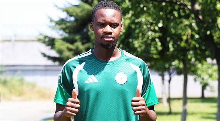 Çaykur Rizespor'un yeni transferi hedefini açıkladı 1 caykur rizesporun yeni transferi hedefini acikladi nRcfnUyZ