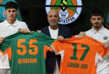 corendon alanyaspor iki futbolcuyu kadrosuna katti TSVvAyYd